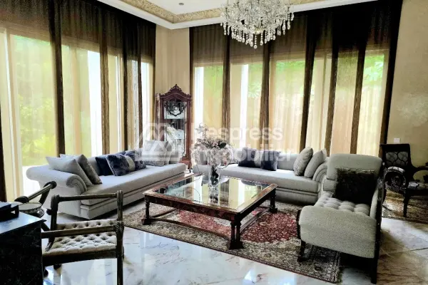 Magnificent villa in L' Oasis