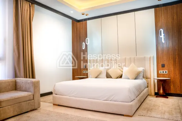 Two-Bedroom Apartment, Four Seasons Private Residences, M Avenue