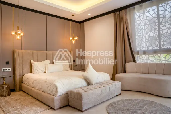 Two-Bedroom Apartment, Four Seasons Private Residences, M Avenue