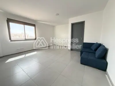 Professional office space of 78 m2 on Avenue Hassan II at Agadir A strategic address for your business