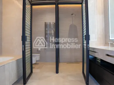 Appartement De Deux Chambres Four Seasons Private Residences, M Avenue