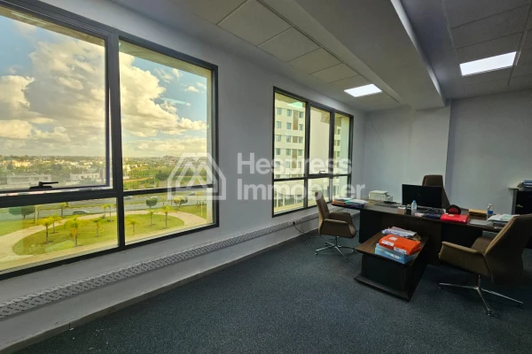 Bureau à louer, 115m² à Casablanca