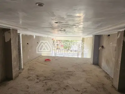 Commercial premises of 99 m² near Aida Village
