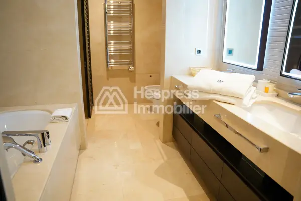 A One-Bedroom Apartment, Four Seasons Private Residences, M Avenue