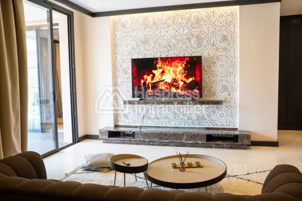 A One-Bedroom Apartment, Four Seasons Private Residences, M Avenue