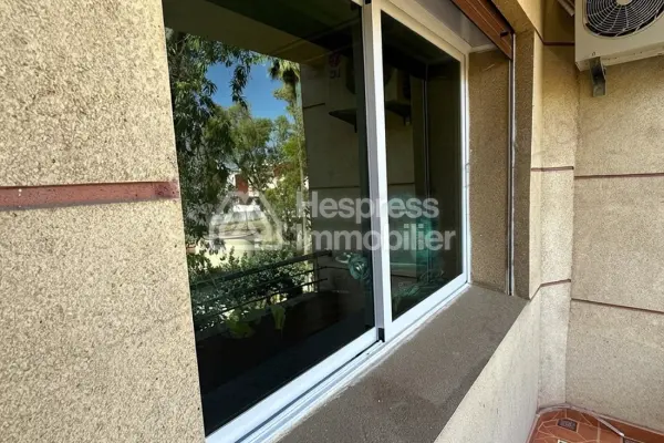 2-bedroom apartment for rent with a large balcony
