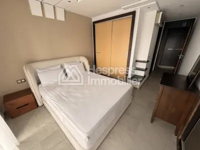 شقة جميلة للإيجار في مجمع سكني مسوّر مع مسبح في مالاباطا