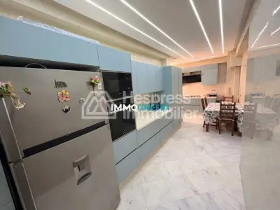 Très bel appartement meublé à louer – Plein centre ville de Tanger