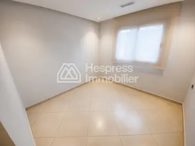 Appartement à louer – Résidence fermée avec piscine