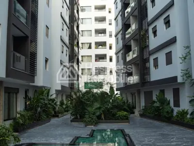 Appartement à louer – Résidence fermée avec piscine