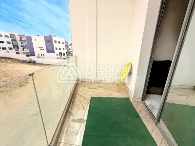 Beachfront apartment in Aourir with swimming pool. Mid-term rental.