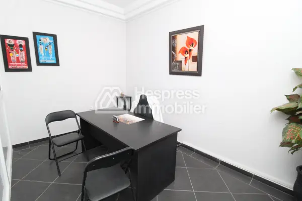 For rent or sale: Furnished office on Avenue Hassan II at Agadir