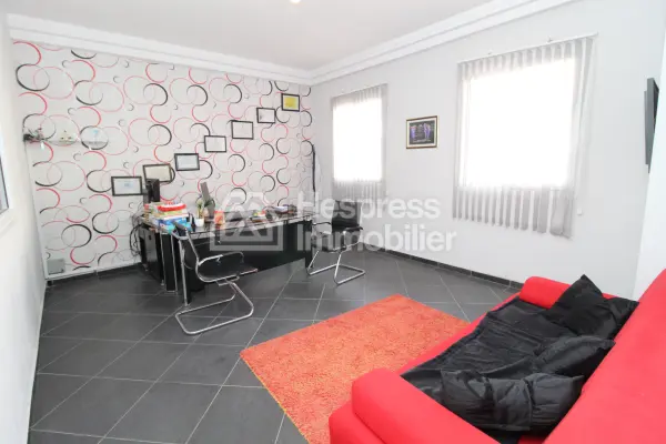 For rent or sale: Furnished office on Avenue Hassan II at Agadir