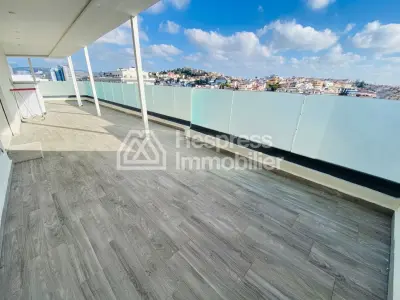For rent – ​​High-end furnished apartment with no overlooking neighbors in Malabata Place Mozart
