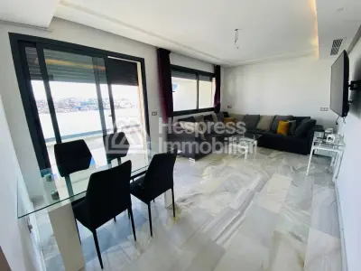 For rent – ​​High-end furnished apartment with no overlooking neighbors in Malabata Place Mozart