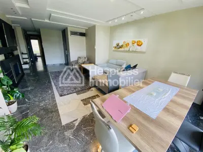 شقة مفروشة رائعة للإيجار في مجمع سكني مزود بمسبح، تقع في طنجة ، مالاباطا