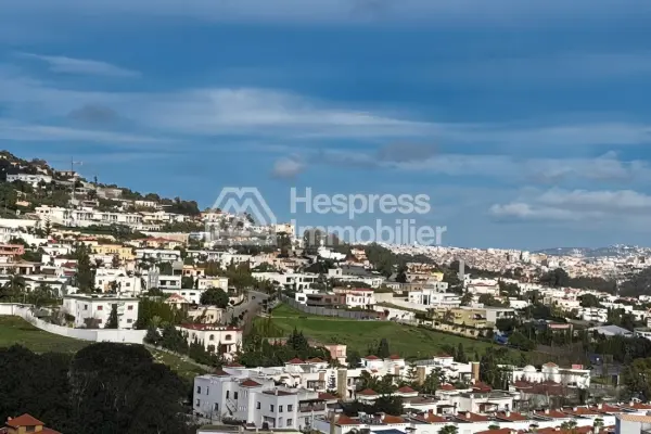 فيلا فاخرة مفروشة للبيع في Jbel Kbir