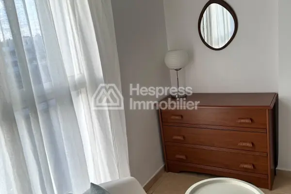 Beautiful apartment with no overlooking neighbors