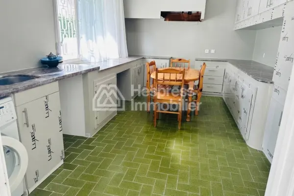 Superb villa for rent in Souk Bkar Iberia