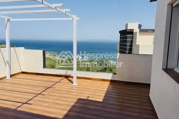 Villa à vendre à Ksar Sghir – Diki, avec vue sur mer