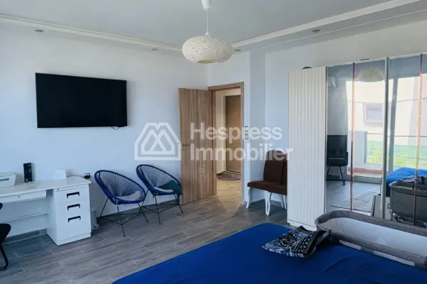 Villa à vendre à Ksar Sghir – Diki, avec vue sur mer