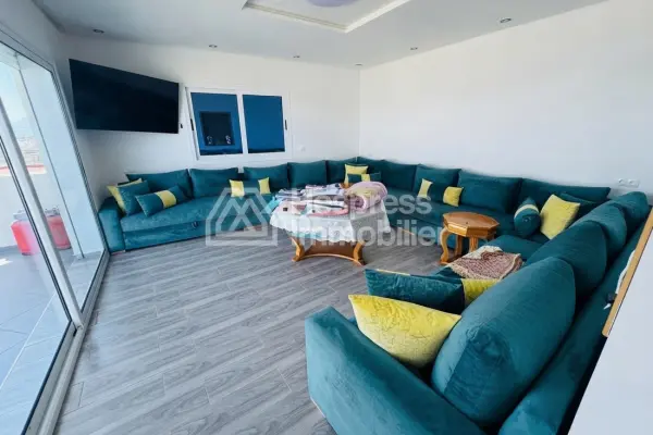 Villa à vendre à Ksar Sghir – Diki, avec vue sur mer