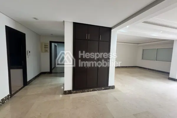 À louer – Superbe appartement à Mahaj Riad – 15 000 DH/mois