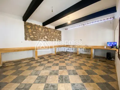 Luxury riad for sale, requiring renovation/operation, 660 m2 of covered space on 2 hectares between Agadir and Taroudant