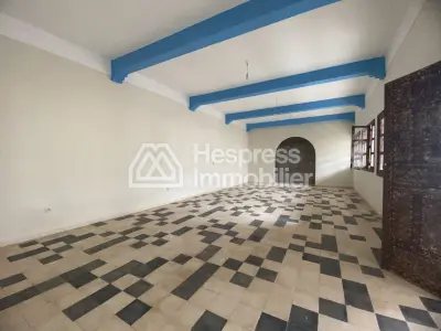 Luxury riad for sale, requiring renovation/operation, 660 m2 of covered space on 2 hectares between Agadir and Taroudant