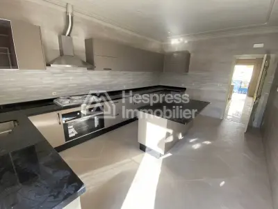 Splendid villa for sale in Jbel Kbir
