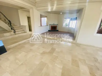 Splendid villa for sale in Jbel Kbir