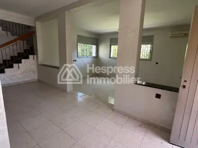 Luxury villa, fully renovated, in Oulem Souissi – 34,000 DH/month