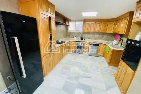 Magnificent villa for sale in a secure residence with swimming pool in Boubana Jbel Kbir