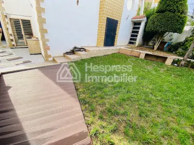 Magnificent villa for sale in a secure residence with swimming pool in Boubana Jbel Kbir