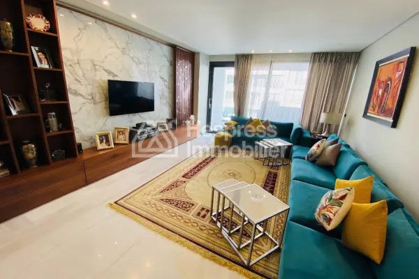 Superb apartment for sale in Malabata in a complex with a swimming pool
