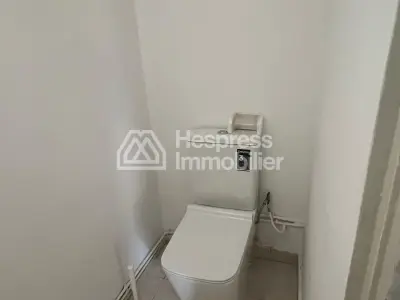 Luxury villa, fully renovated, in Oulem Souissi – 34,000 DH/month