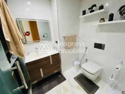 Superb apartment for sale in Malabata in a complex with a swimming pool