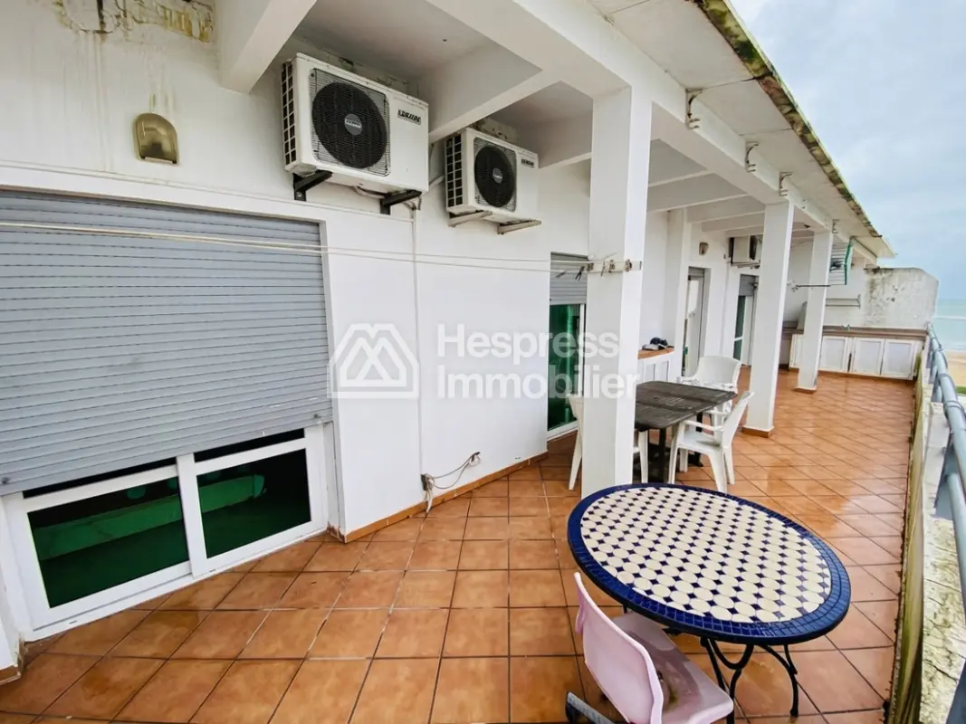 For rent – ​​Apartment with large terrace and sea view – Nejma, Tangier
