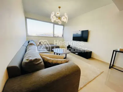 شقة جميلة للإيجار في Tanger City Center . غرفة نوم واحدة. مفروشة بالكامل.