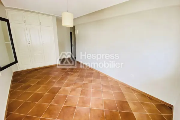 Beautiful apartment for rent in a gated community at Malabata Tangier