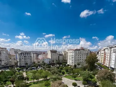 FOR SALE – Luxury apartment in the heart of the city center of Tangier – 167 m², no overlooking neighbors