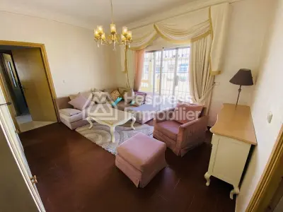 À louer – Superbe appartement vide en plein boulevard Nejma à Tanger