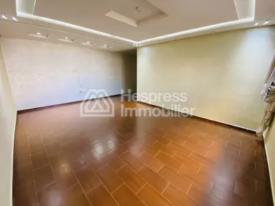 À louer – Superbe appartement vide en plein boulevard Nejma à Tanger