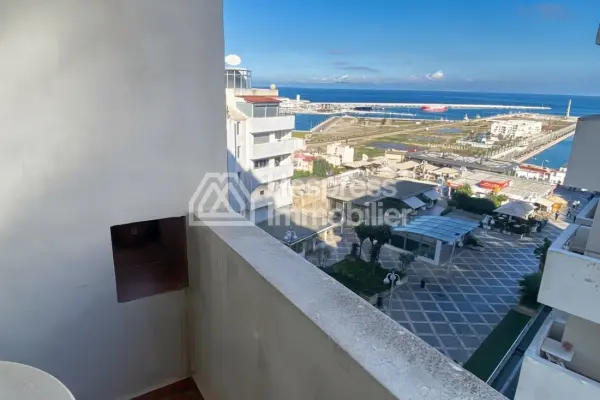 FOR RENT – APARTMENT WITH SEA VIEW IN Tangier City center of Tangier – Boulevard