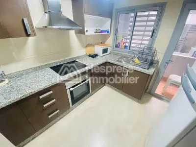 FOR RENT – APARTMENT WITH SEA VIEW IN Tangier City center of Tangier – Boulevard