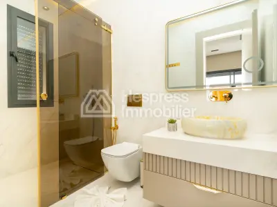 VILLA HAUT STANDING A VENDRE - RTE TAHANAOUT