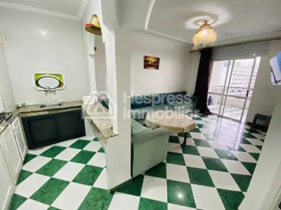 للبيع – شقة مع تراس واسع – سكن مع مسبح – كورنيش دي طنجة