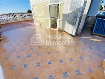 فيلا للبيع – ملباطا / طنجة باليا، طنجة – مطلة على البحر