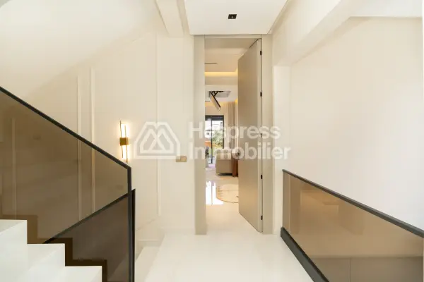 VILLA HAUT STANDING FOR SALE - RTE TAHANAOUT