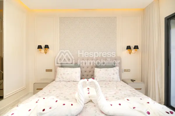 VILLA HAUT STANDING FOR SALE - RTE TAHANAOUT